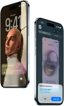 Dva iPhony Air, šikmý pohled zepředu, tenký profil, zamknutá obrazovka, použití vizuální inteligence